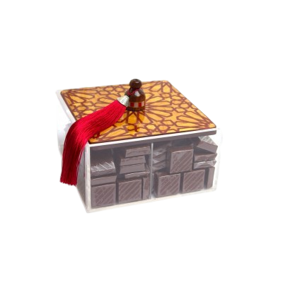 علبة مقسمة إلى أجزاء من الاكريليك