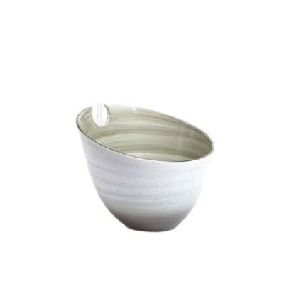 وعاء تقديم من البورسلين