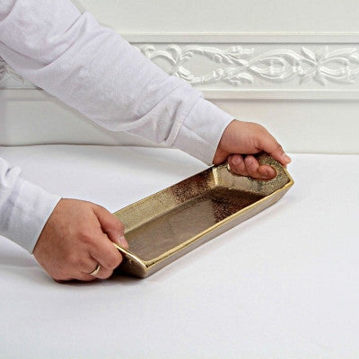 صينية  تقديم من الالمنيوم  باللون الذهبي