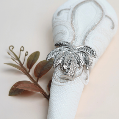 حلقات مناديل فضية على شكل نخلة - 4 قطع