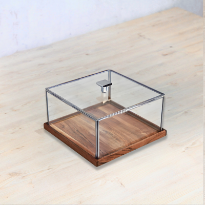 طبق تقديم من الخشب مع غطاء باللون الفضي - كبير