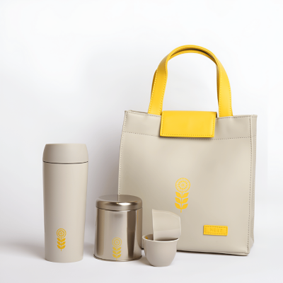 مجموعة القهوة العربية مع شنطة جلد - رمادي