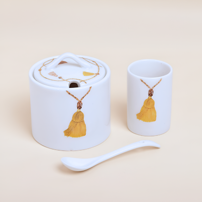 سكرية مع حامل لملاعق الشاي - كركمي/بني