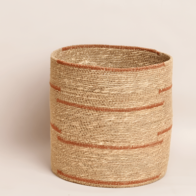 سلة يدوية الصنع  - بيج/برتقالي