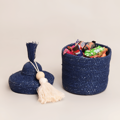 سلة قرقيعان صغيرة