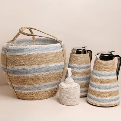 مجموعة سلال يدوية مخططة - أزرق فاتح / بيج