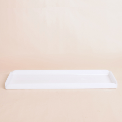 صينية أكريليك طويلة بيضاء - صغير