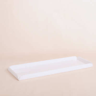 صينية أكريليك طويلة بيضاء - صغير