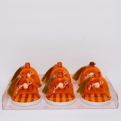 طقم صحون كيك مخطط مع غطاء اصفر- ٦ حبات