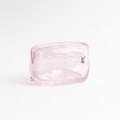 وعاء زجاجي بيضاوي بحواف مموجة - صغير - وردي