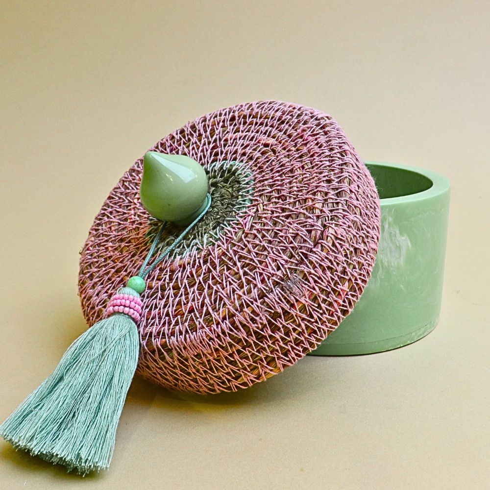 صندوق ريزن مع غطاء من السيغراس – أخضر