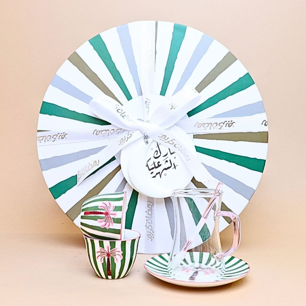 طقم استكانة وفناجين مخططة مع صحن وملعقة – 24 قطعة ( أخضر)