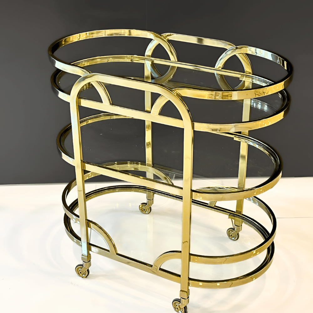 عربة تقديم دائرية الشكل بثلاث طبقات