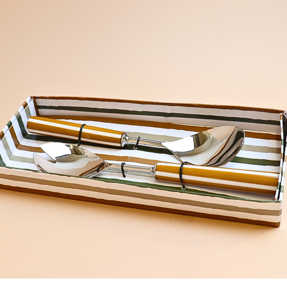 ملعقة تقديم سلطة مخططة – قطعتين (أصفر خردلي)