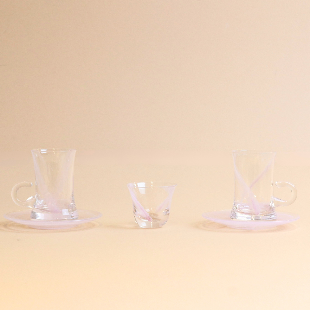 Wavy Glass Istikana with Saucer & Finjan Set (Pink )  - 18  pcs
