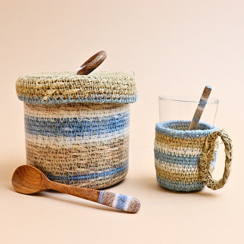 طقم استكانة يدوي – أزرق فاتح